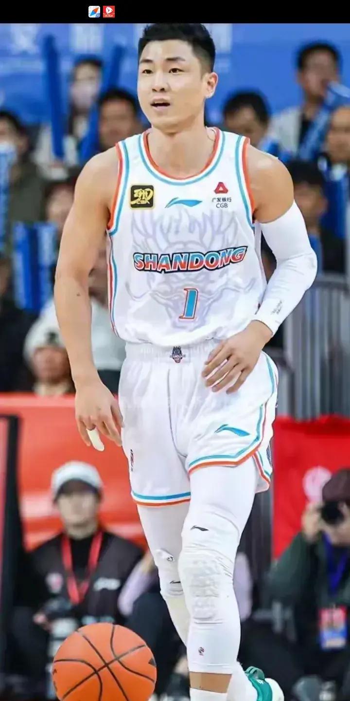 辽宁本钢训练开放日，今晨状态回暖引欢呼，NBA总决赛在即，球探报告显示潜力